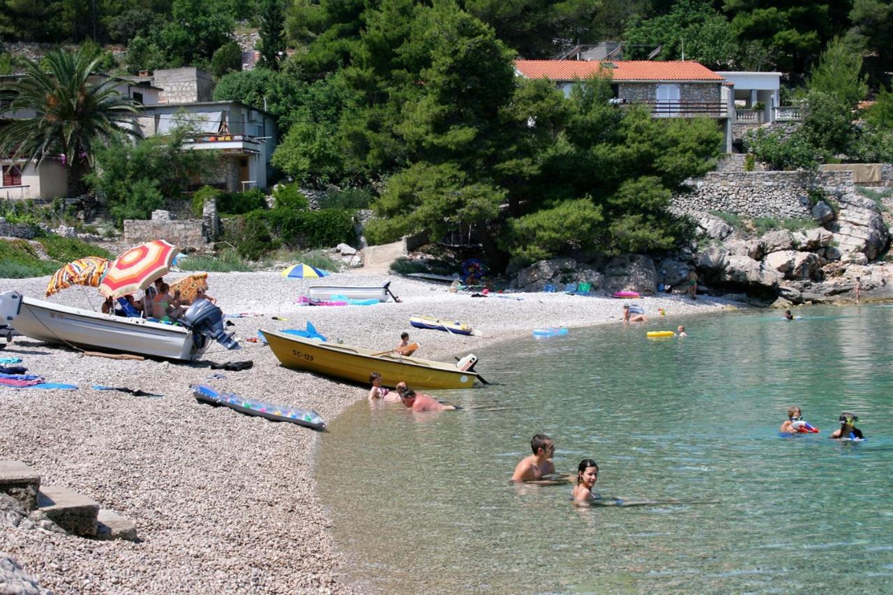 Seaside Secluded Apartments Cove Smokvina, Hvar - 4036 Bogomolje ภายนอก รูปภาพ