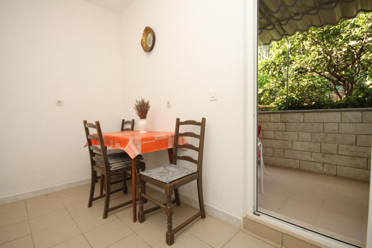Seaside Secluded Apartments Cove Smokvina, Hvar - 4036 Bogomolje ภายนอก รูปภาพ