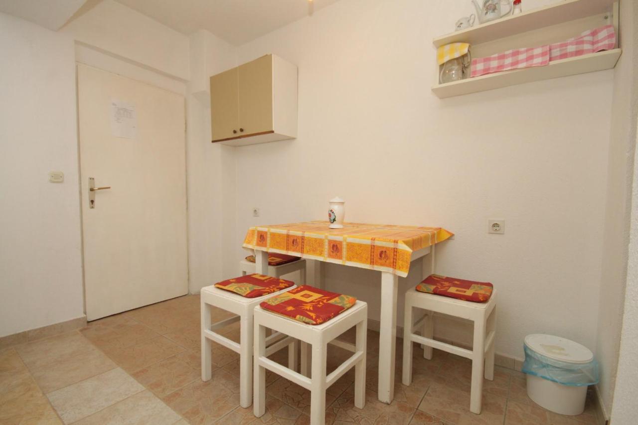 Seaside Secluded Apartments Cove Smokvina, Hvar - 4036 Bogomolje ภายนอก รูปภาพ